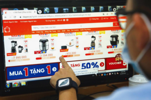 ‘Căng mình’ chống thất thu thuế thương mại điện tử