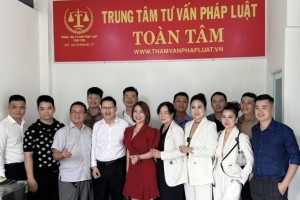 Tiến sĩ Hồ Minh Sơn thông tin về các hoạt động của Trung tâm tư vấn pháp luật Toàn Tâm